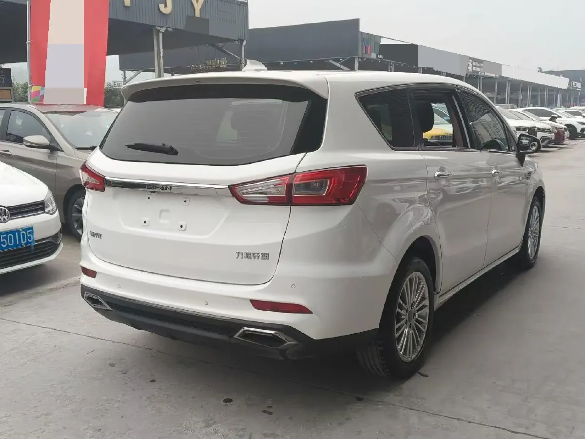 2017 LiFan XuanLang 1.8L 133HP L4 5MT,autocango,china used car exporter,china ev exporter,chinese used car exporter,chinese used ev exporter