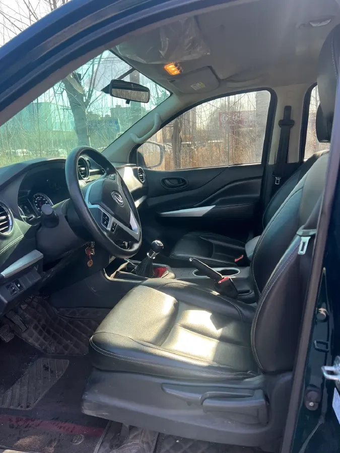 2021 Dongfeng RuiQi 6 2.4L 158HP L4 5MT,autocango,china used car exporter,china ev exporter,chinese used car exporter,chinese used ev exporter