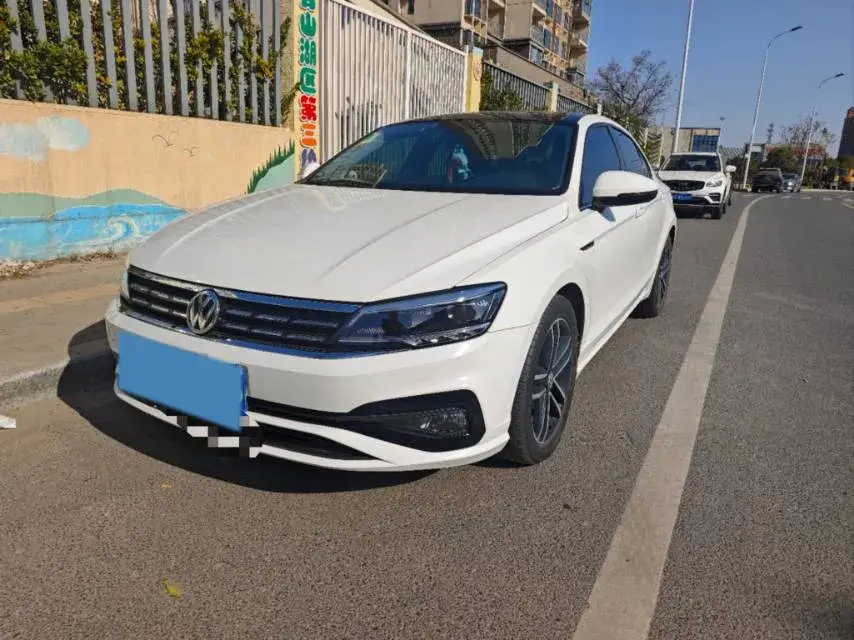 2021 Volkswagen Lamando 1.4T 150HP L4 7DCT