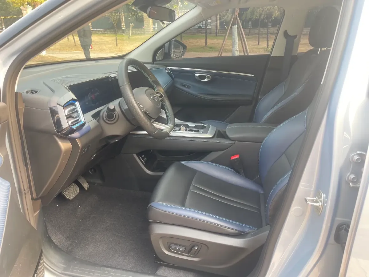 2023 GAC Trumpchi GS3 1.5T 177HP L4 7DCT,autocango,china used car exporter,china ev exporter,chinese used car exporter,chinese used ev exporter