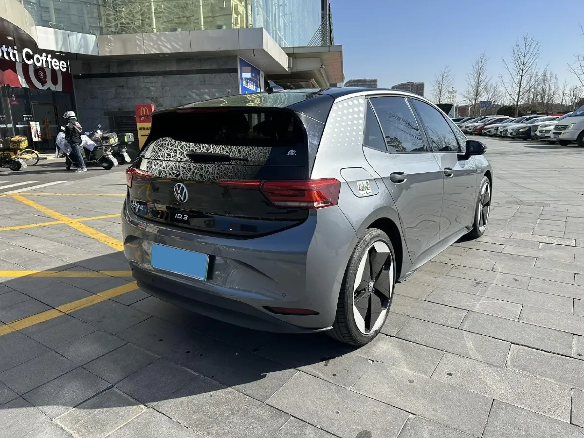 2023 Volkswagen ID.3 BEV 52.8KWH,autocango,china used car exporter,china ev exporter,chinese used car exporter,chinese used ev exporter
