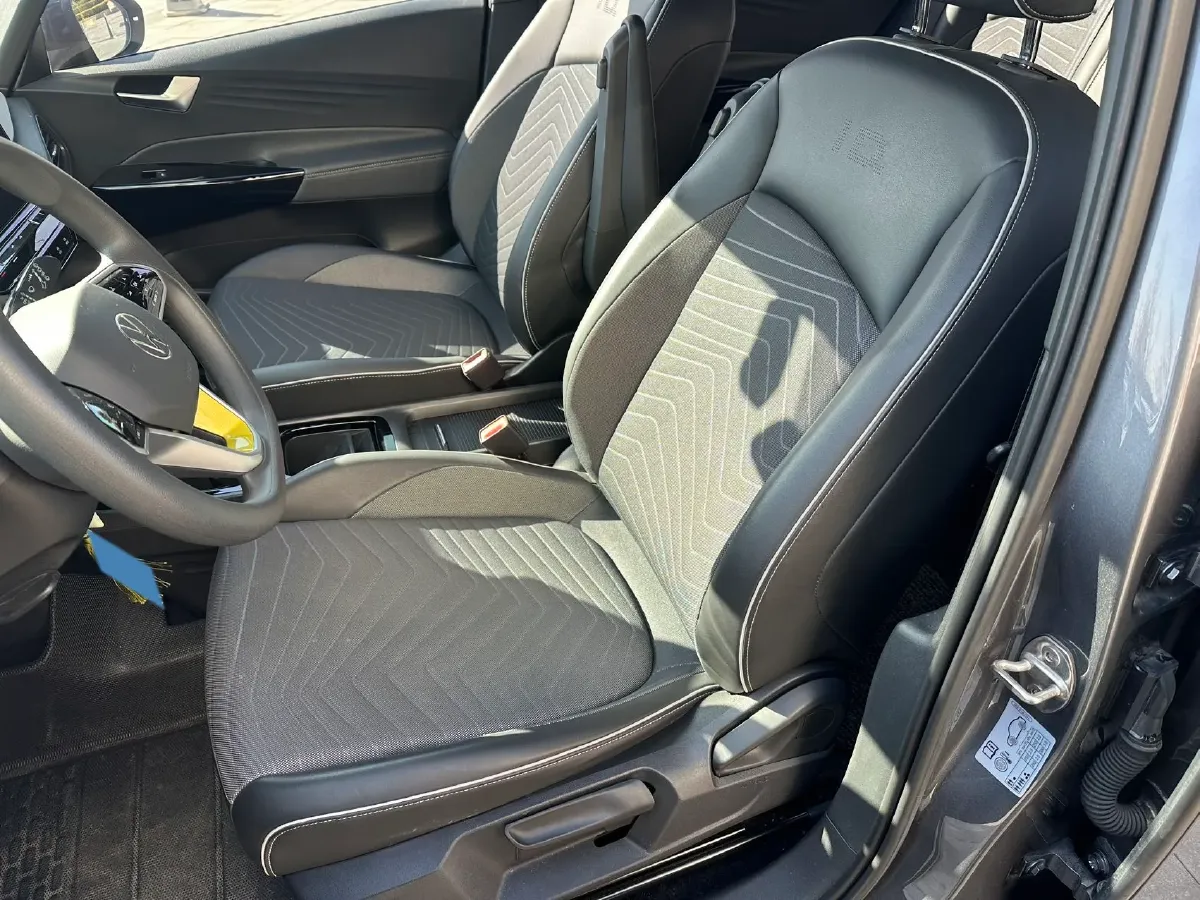 2023 Volkswagen ID.3 BEV 52.8KWH,autocango,china used car exporter,china ev exporter,chinese used car exporter,chinese used ev exporter