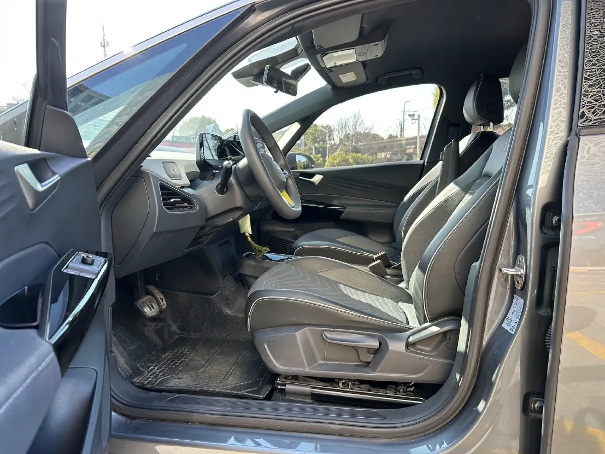 2023 Volkswagen ID.3 BEV 52.8KWH,autocango,china used car exporter,china ev exporter,chinese used car exporter,chinese used ev exporter