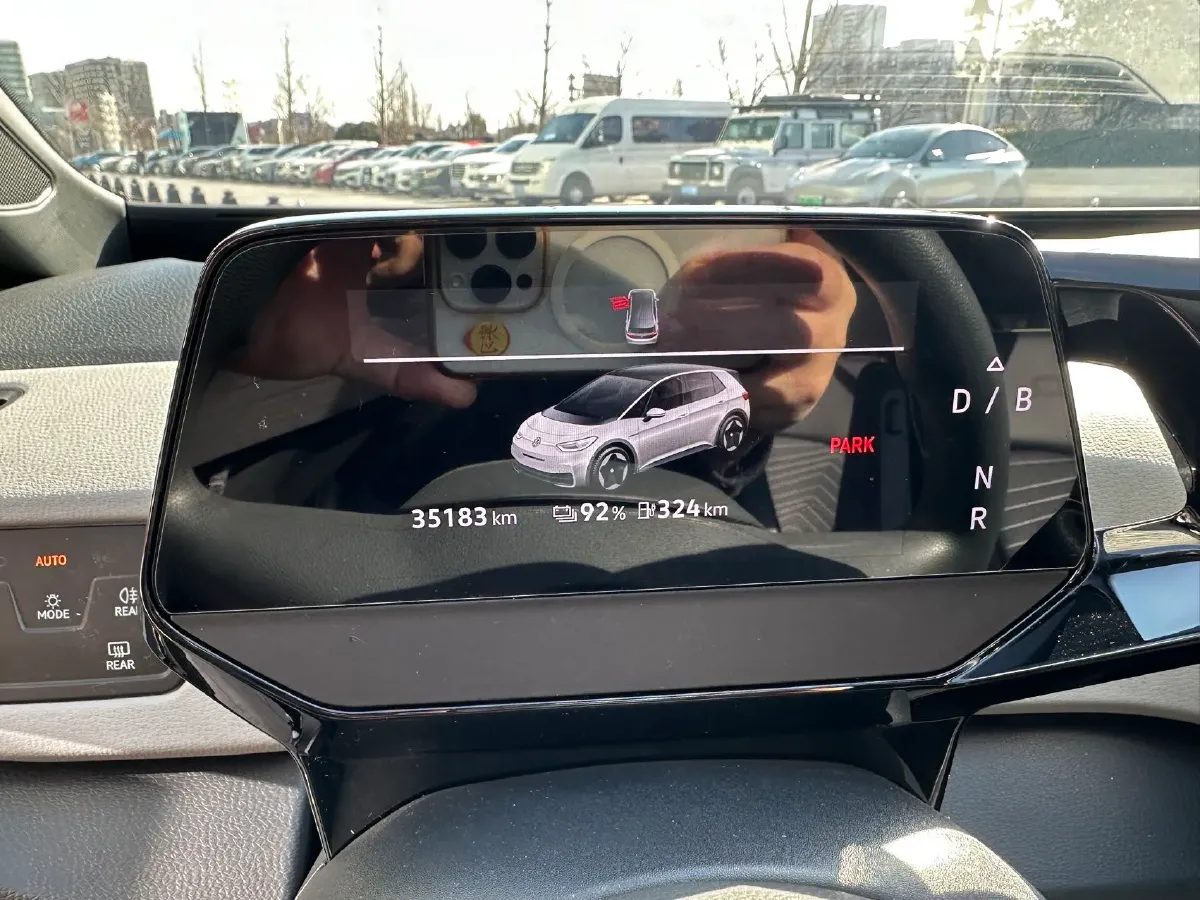 2023 Volkswagen ID.3 BEV 52.8KWH,autocango,china used car exporter,china ev exporter,chinese used car exporter,chinese used ev exporter