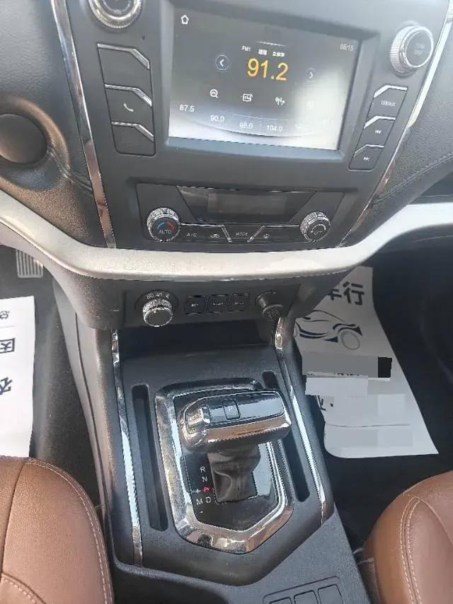 2021 Dongfeng RuiQi 6 2.3T 163HP L4 8AT,autocango,china used car exporter,china ev exporter,chinese used car exporter,chinese used ev exporter