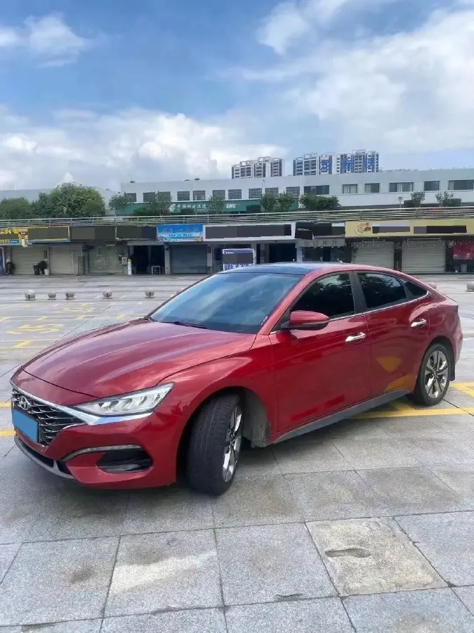 2019 Hyundai La Festa 1.6T 204HP L4 7DCT