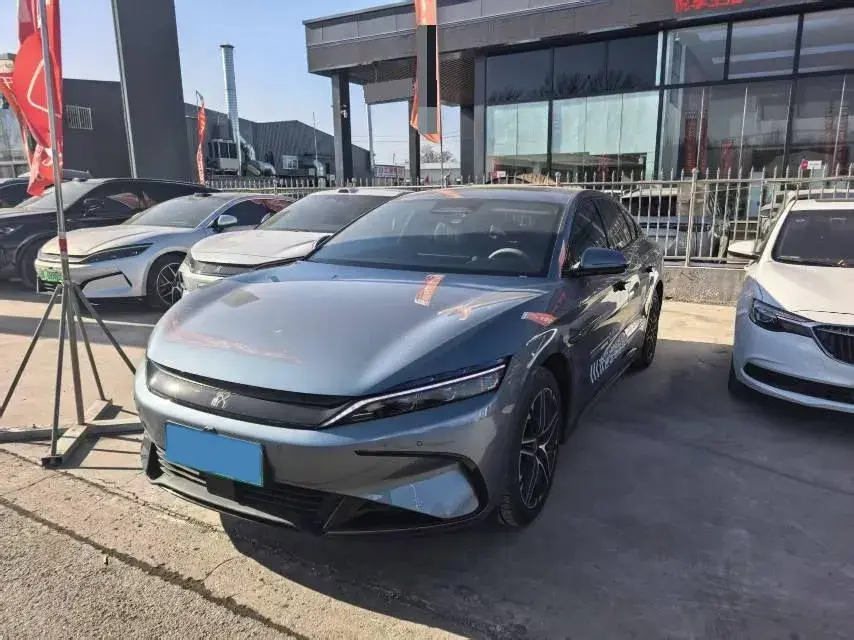 2025 BYD Han BEV