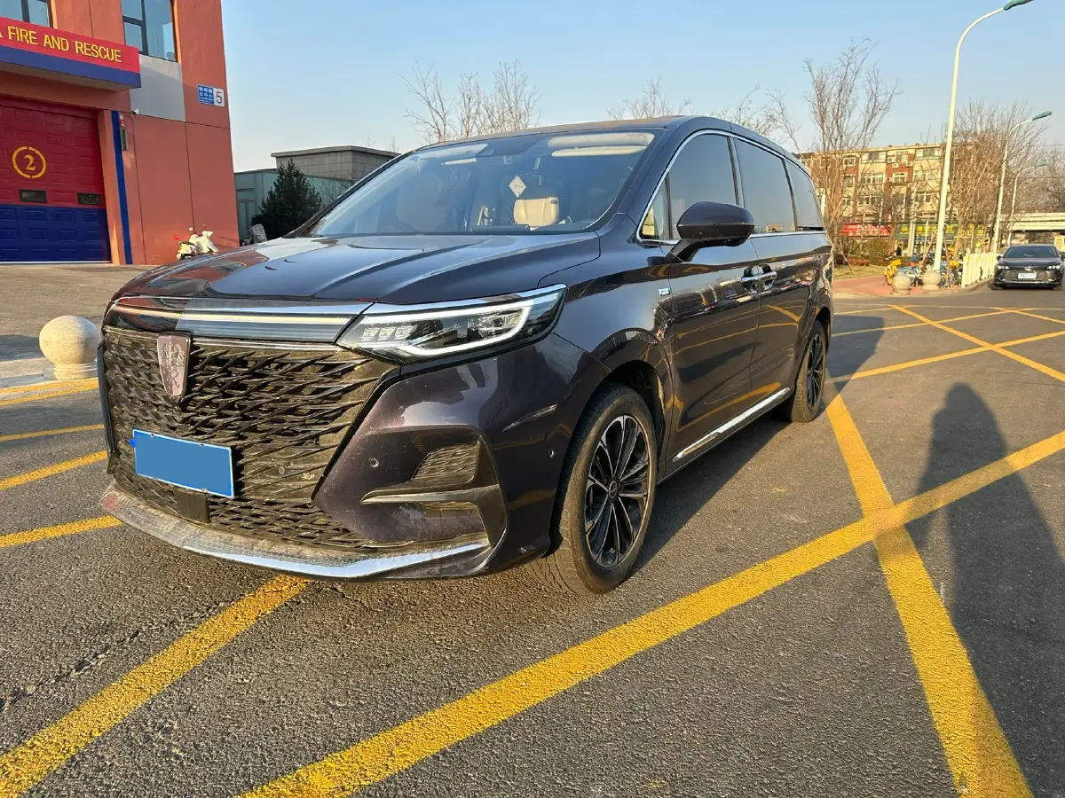 2022 Roewe iMAX8 2.0T 234HP L4 8AT