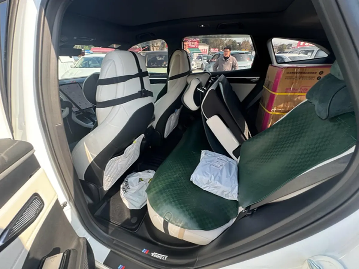 2023 Geely Galaxy L7 1.5T 163HP L4 3DHT PHEV 18.7KWH,autocango,china used car exporter,china ev exporter,chinese used car exporter,chinese used ev exporter