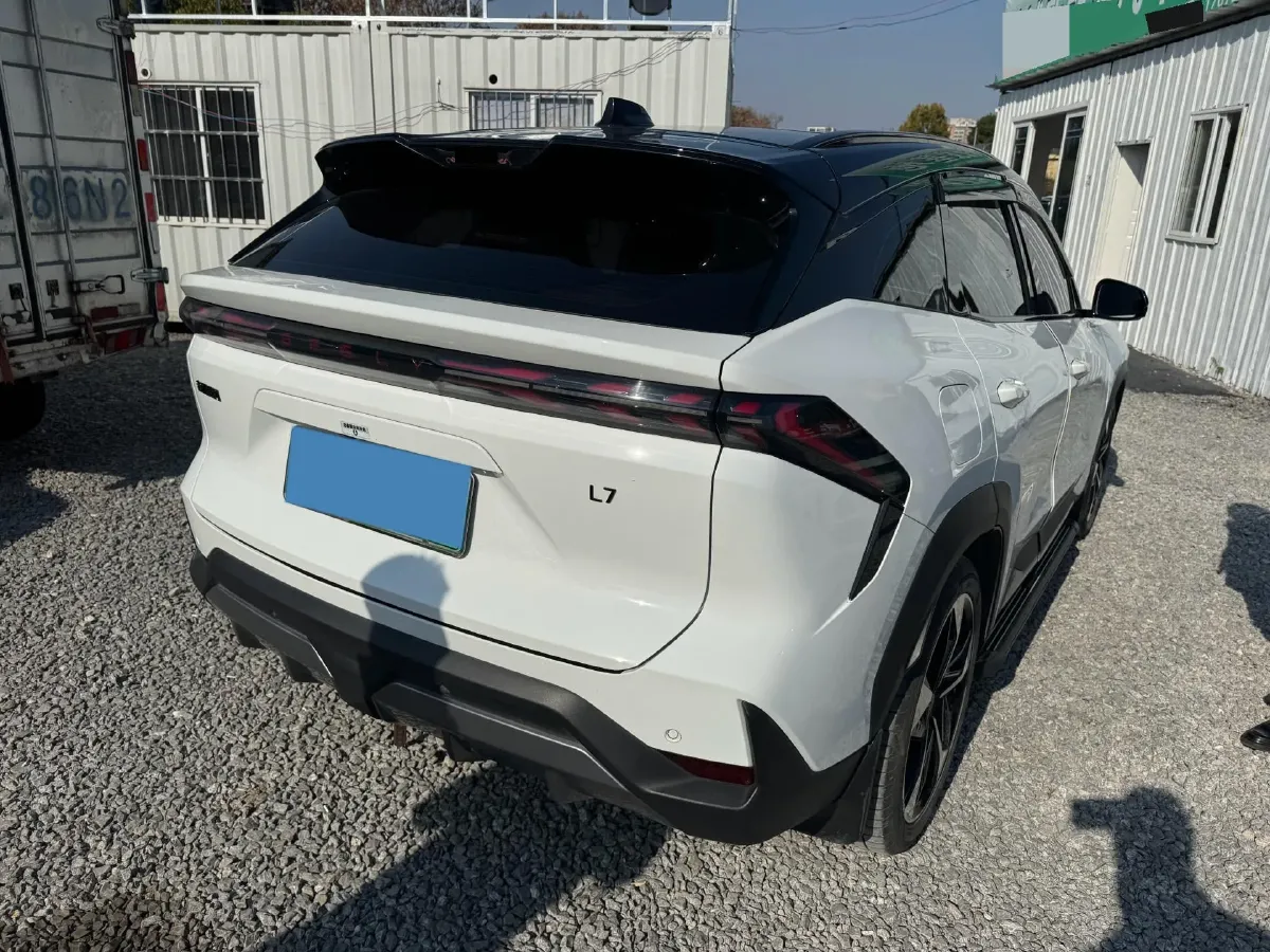 2023 Geely Galaxy L7 1.5T 163HP L4 3DHT PHEV 18.7KWH,autocango,china used car exporter,china ev exporter,chinese used car exporter,chinese used ev exporter