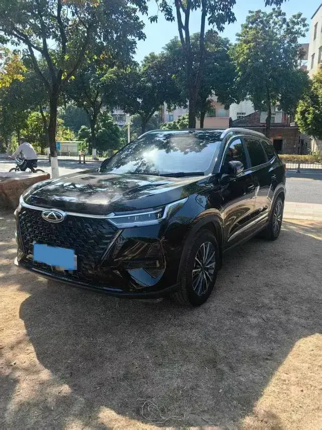 2025 Chery Tiggo 8 PRO 1.6T 197HP L4 7DCT