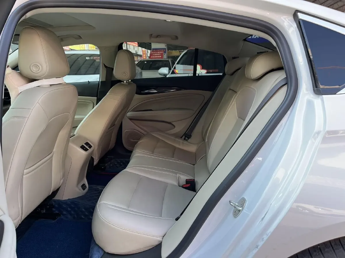 2020 Buick Regal 1.5T 169HP L4 9AT,autocango,china used car exporter,china ev exporter,chinese used car exporter,chinese used ev exporter