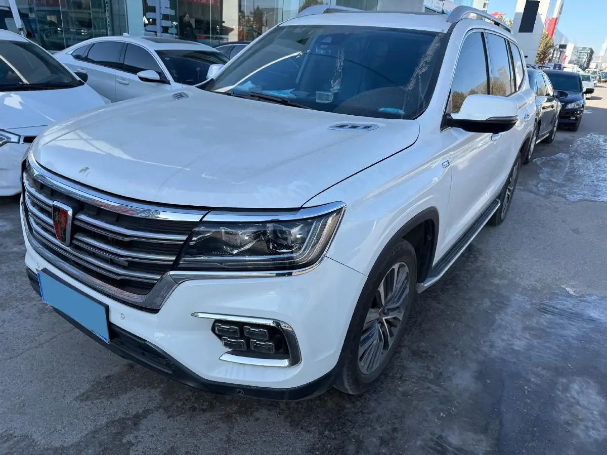 2019 Roewe RX8 2.0T 222HP L4 6AT