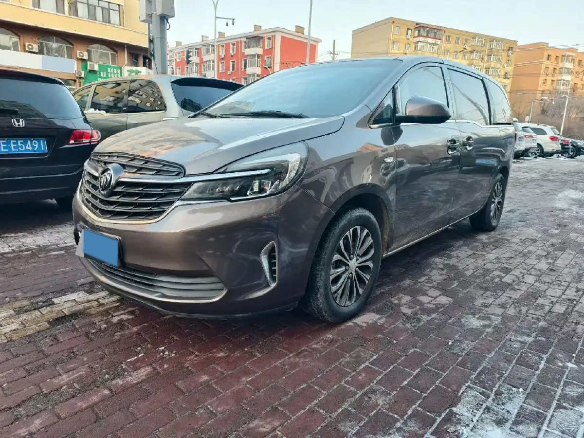 2021 Buick GL8 2.0T 237HP L4 9AT