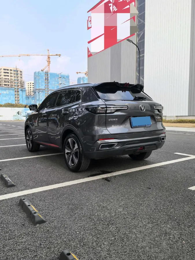 2022 ChangAn Oshan X7 Plus 1.5T 188HP L4 7DCT,autocango,china used car exporter,china ev exporter,chinese used car exporter,chinese used ev exporter