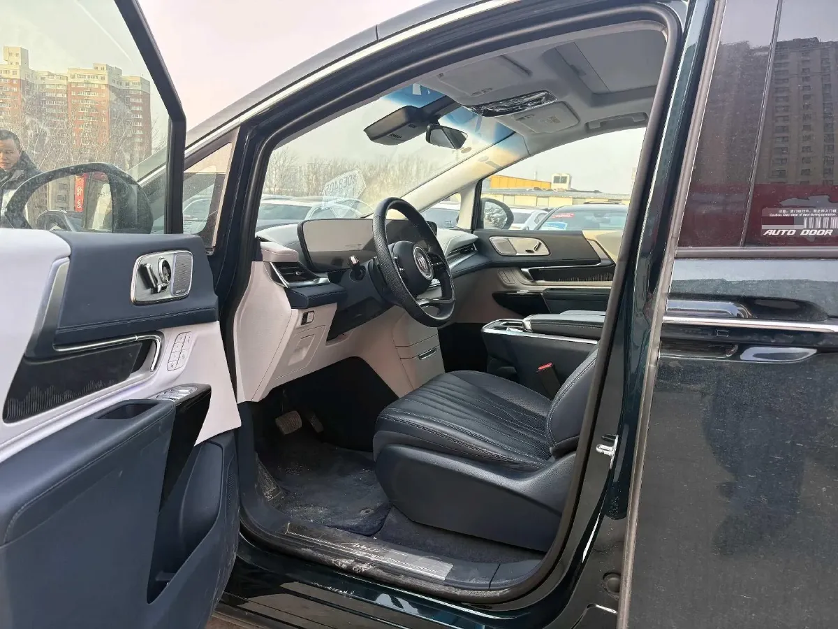 2023 Buick Century 2.0T 237HP L4 9AT,autocango,china used car exporter,china ev exporter,chinese used car exporter,chinese used ev exporter