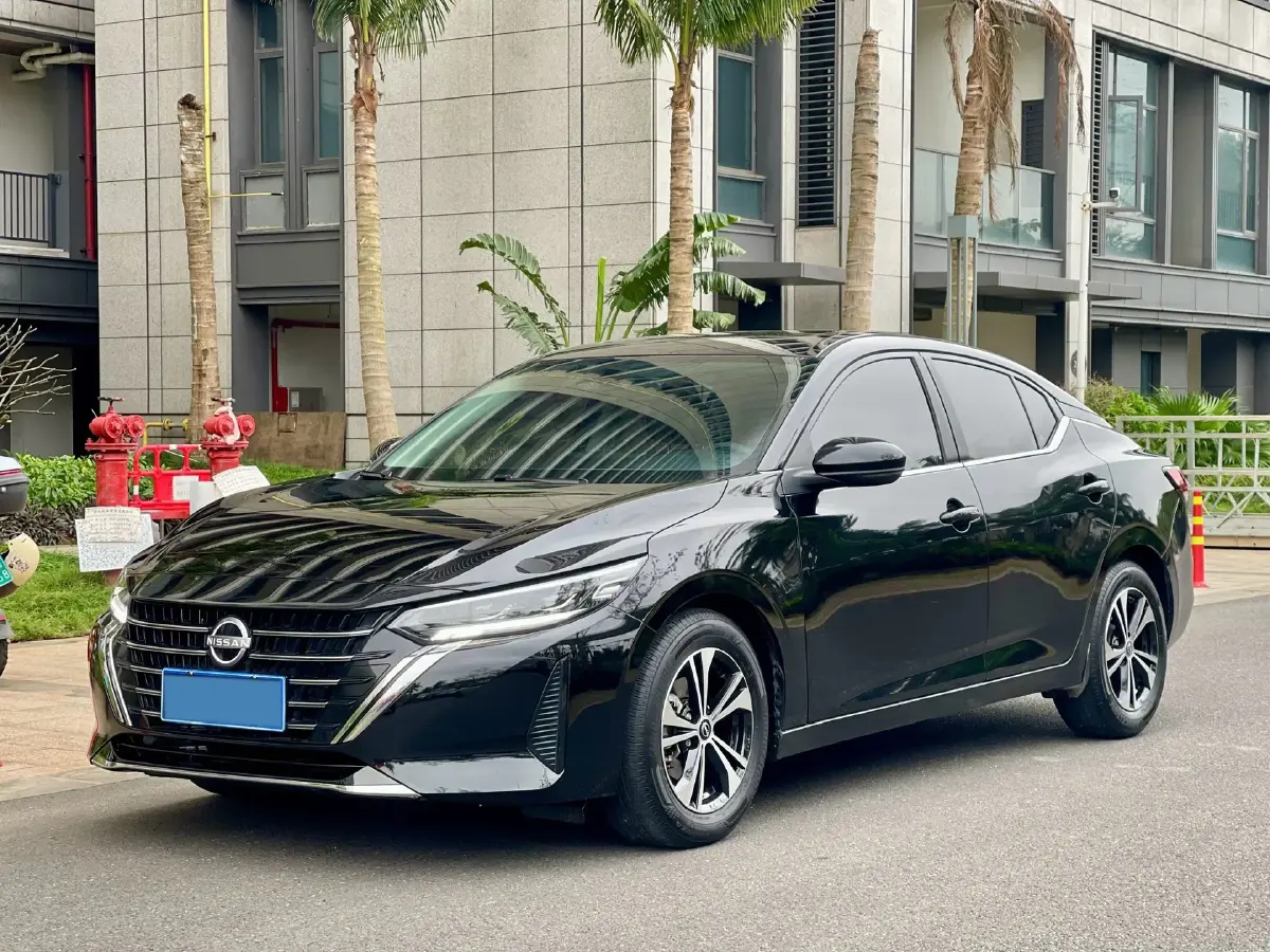 2023 Nissan Sylphy 1.6L 135HP L4 CVT