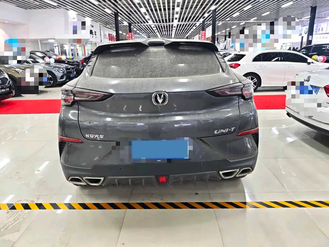 2020 ChangAn UNI-T 1.5T 180HP L4 7DCT,autocango,china used car exporter,china ev exporter,chinese used car exporter,chinese used ev exporter