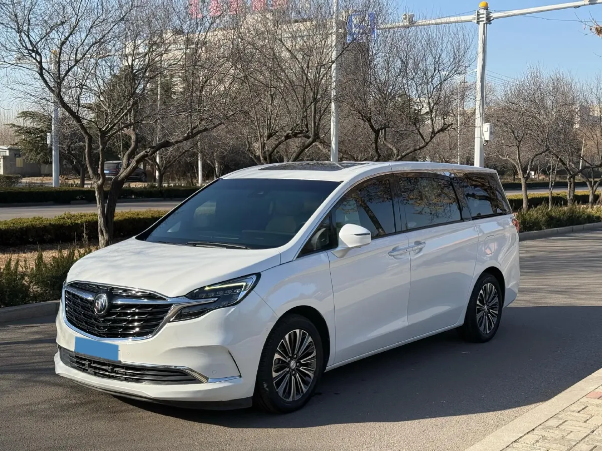 2022 Buick GL8 2.0T 237HP L4 9AT,autocango,china used car exporter,china ev exporter,chinese used car exporter,chinese used ev exporter