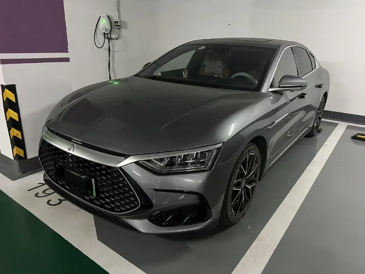 2022 Infiniti Q50L 2.0T 211HP L4 7AT