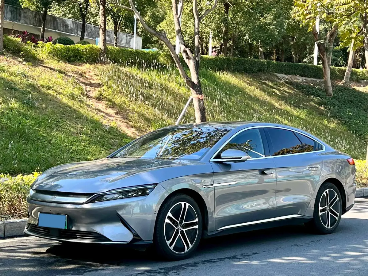 2020 Lincoln MKZ 2.0T 196HP L4 6AT