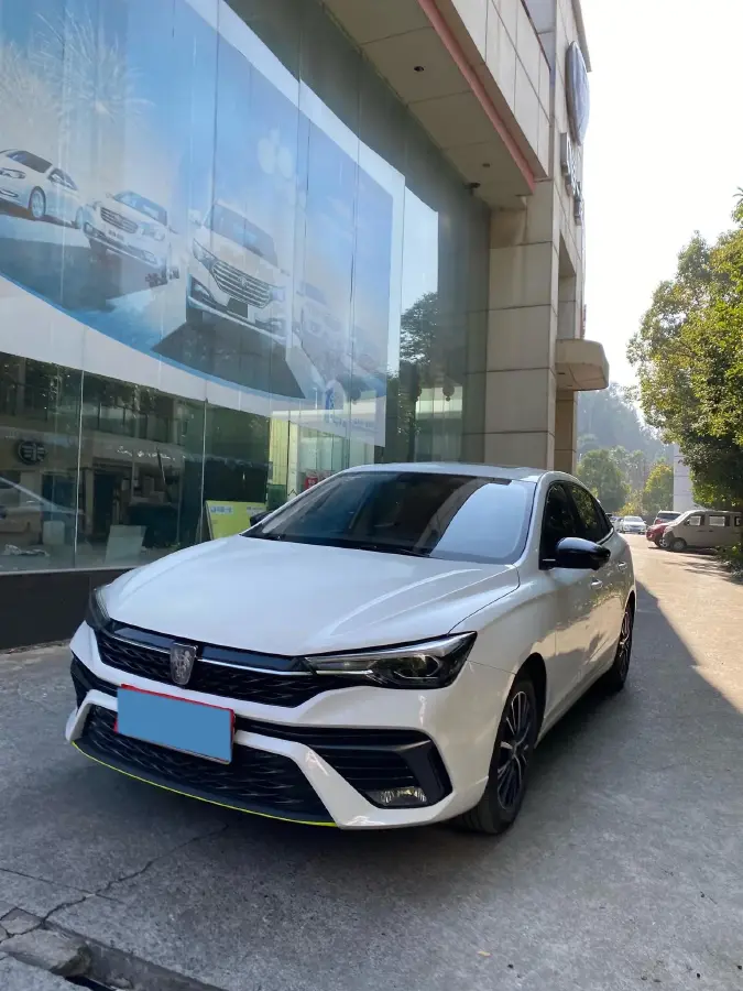 2021 Roewe i5 1.5L 120HP L4 CVT