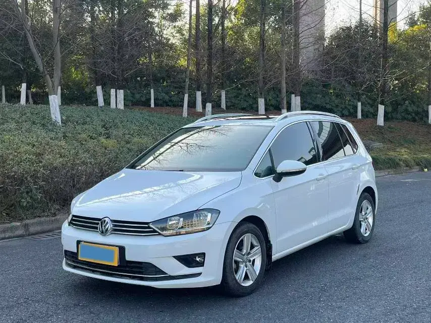 2018 Volkswagen Golf Sportsvan 1.6L 110HP L4 6AT