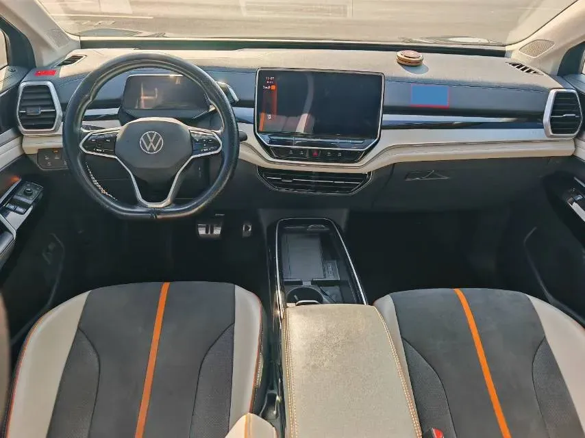 2021 Volkswagen ID.6 Crozz BEV 84.8KWH,autocango,china used car exporter,china ev exporter,chinese used car exporter,chinese used ev exporter