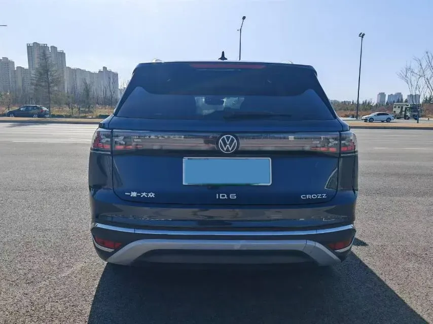 2021 Volkswagen ID.6 Crozz BEV 84.8KWH,autocango,china used car exporter,china ev exporter,chinese used car exporter,chinese used ev exporter
