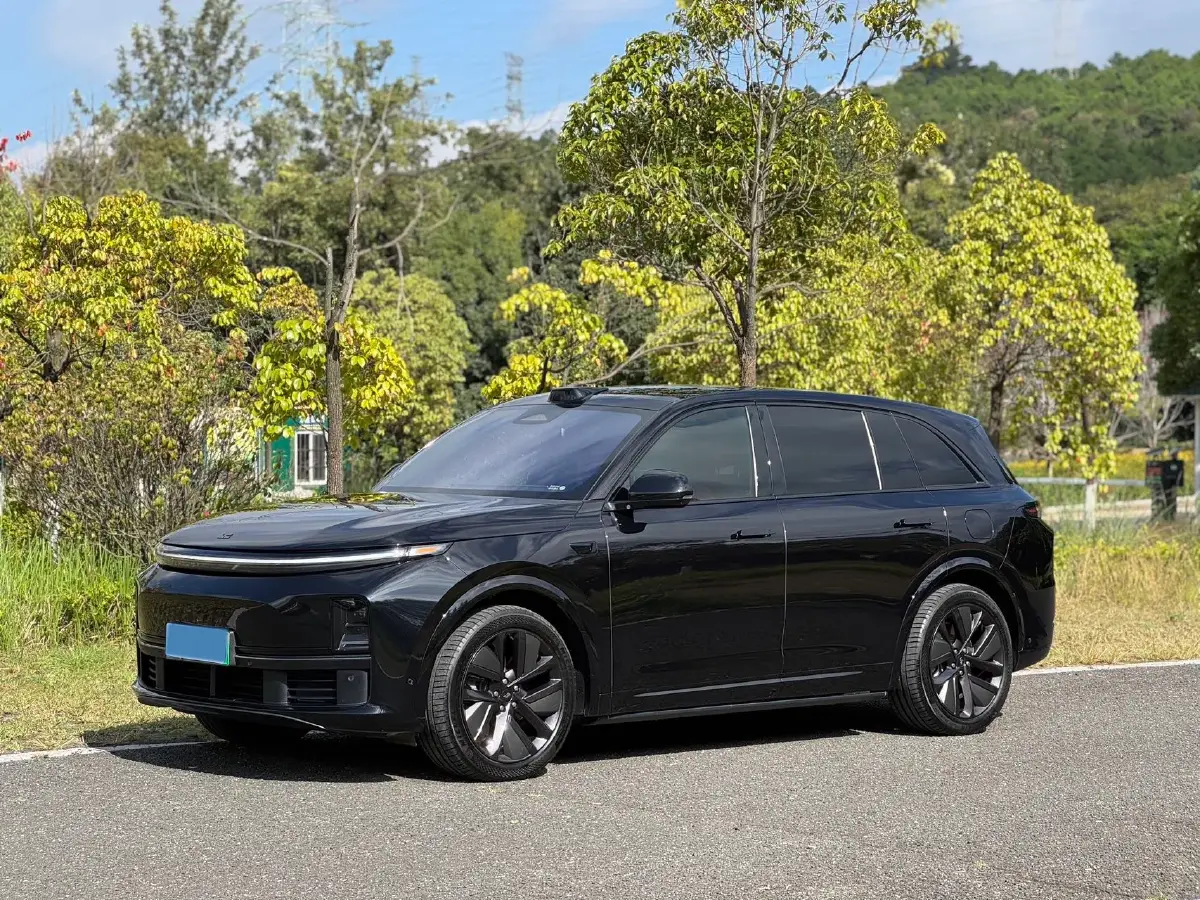 2024 Li L8 Range Extended 154HP REEV 52.3KWH