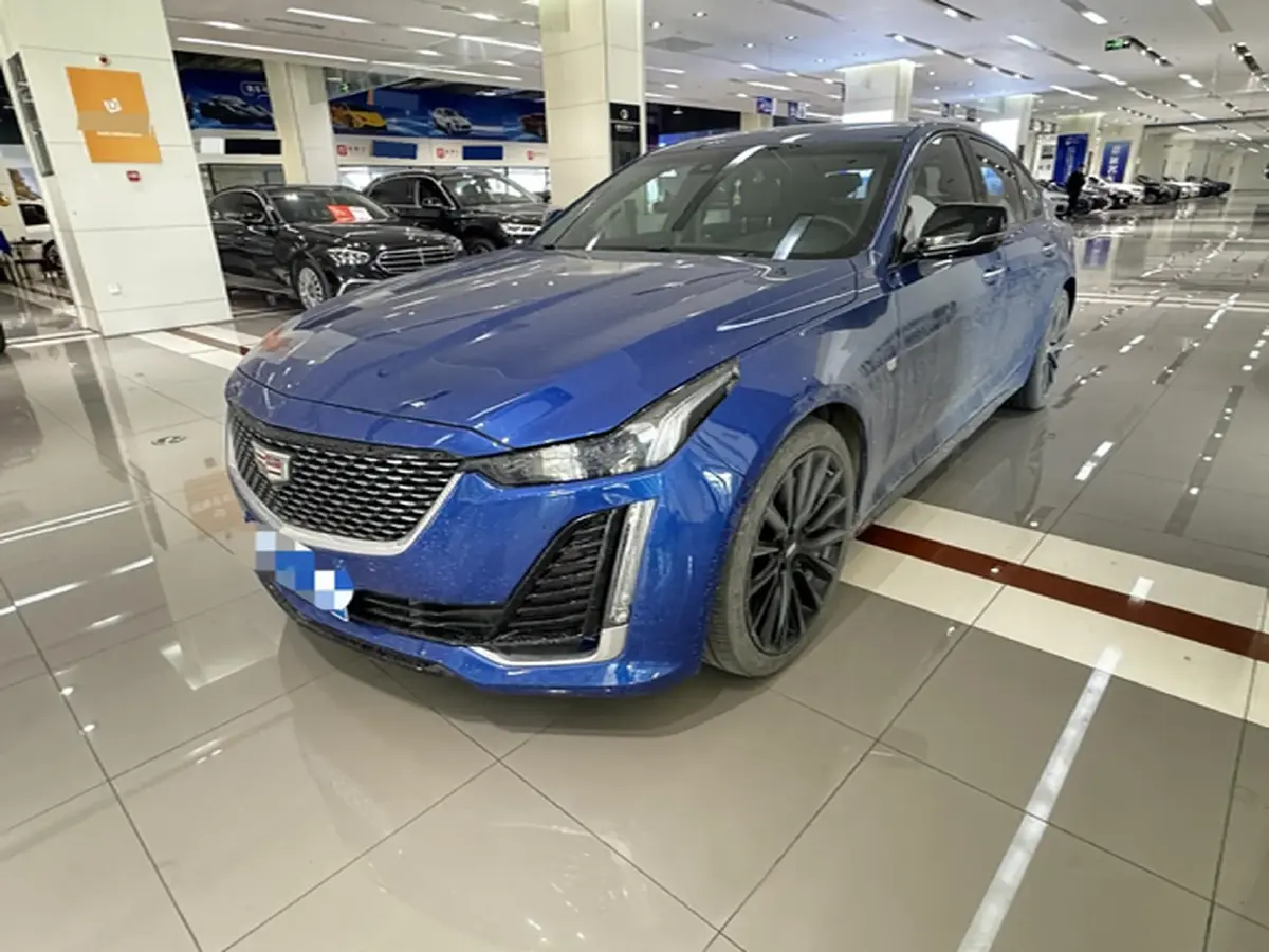 2021 Cadillac CT5 2.0T 237HP L4 10AT