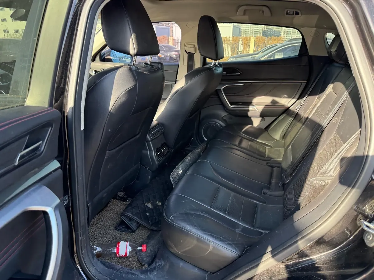 2017 WEY VV5 2.0T 197HP L4 7DCT,autocango,china used car exporter,china ev exporter,chinese used car exporter,chinese used ev exporter