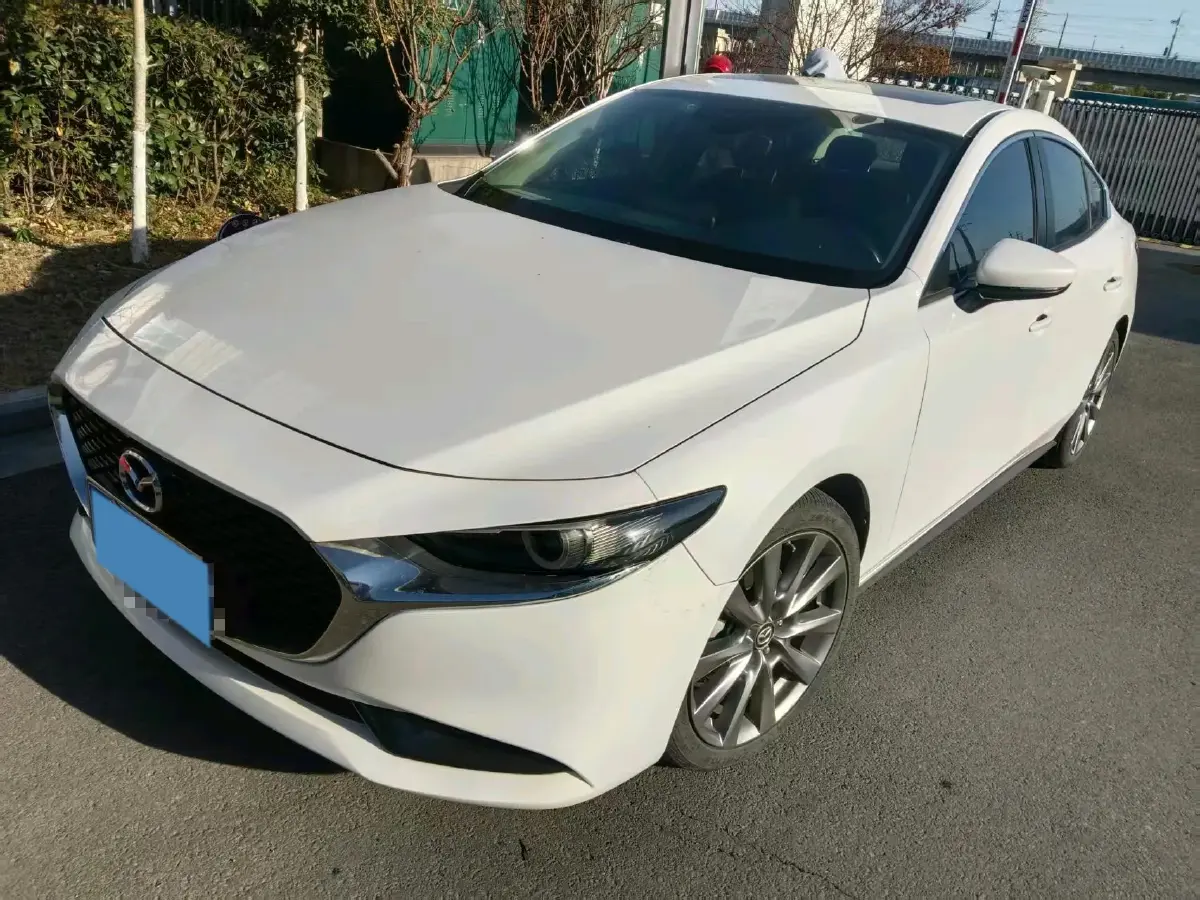 2021 Mazda 3 Axela 2.0L 158HP L4 6AT