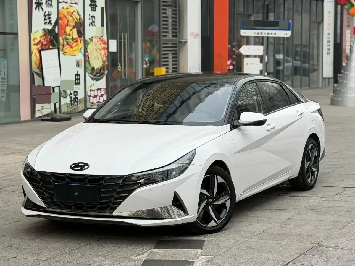 2021 Hyundai Elantra 1.5L 115HP L4 CVT