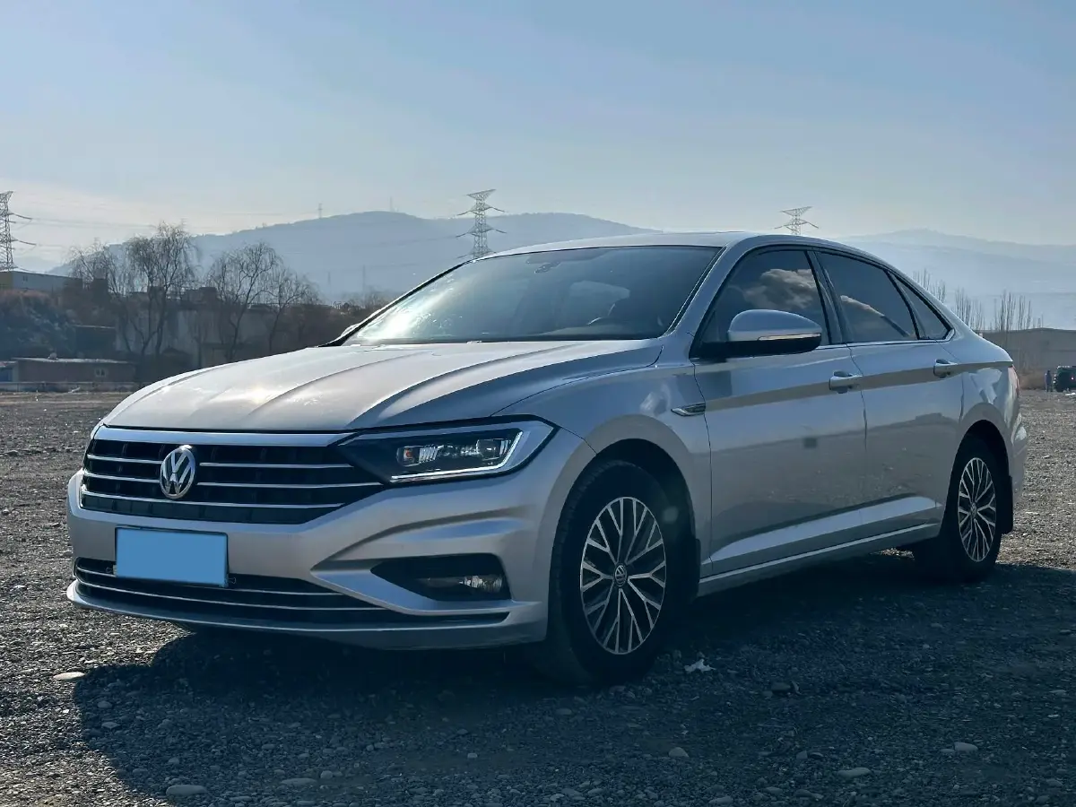 2021 Volkswagen Sagitar 1.4T 150HP L4 7DCT