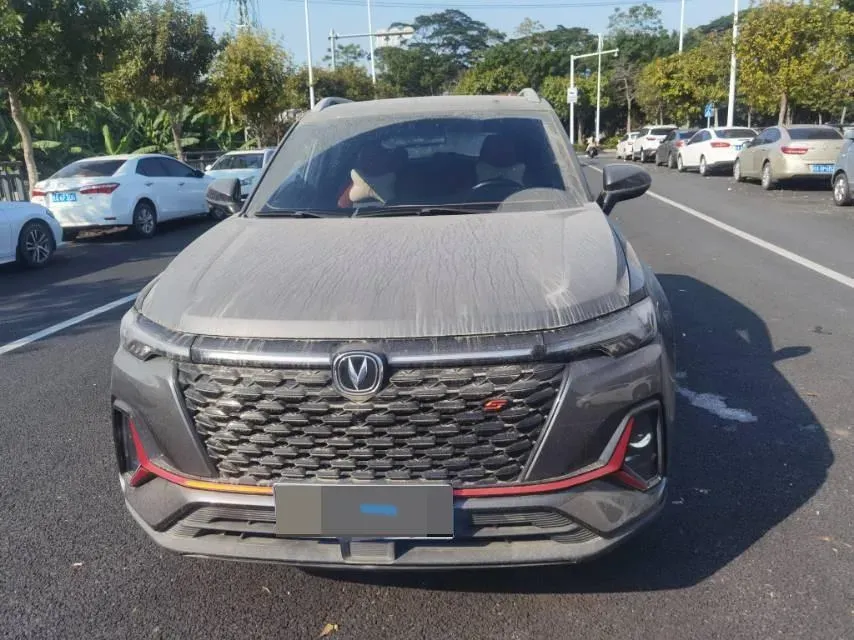 2021 ChangAn CS35 Plus 1.4T 160HP L4 7DCT,autocango,china used car exporter,china ev exporter,chinese used car exporter,chinese used ev exporter