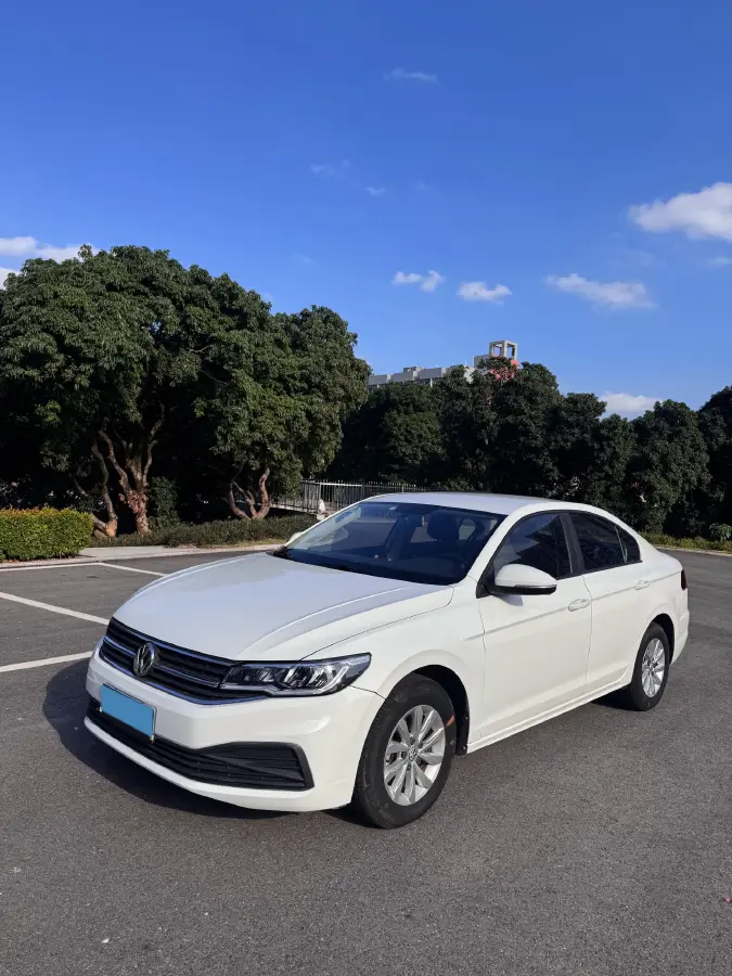 2020 Volkswagen Bora 1.5L 113HP L4 6AT