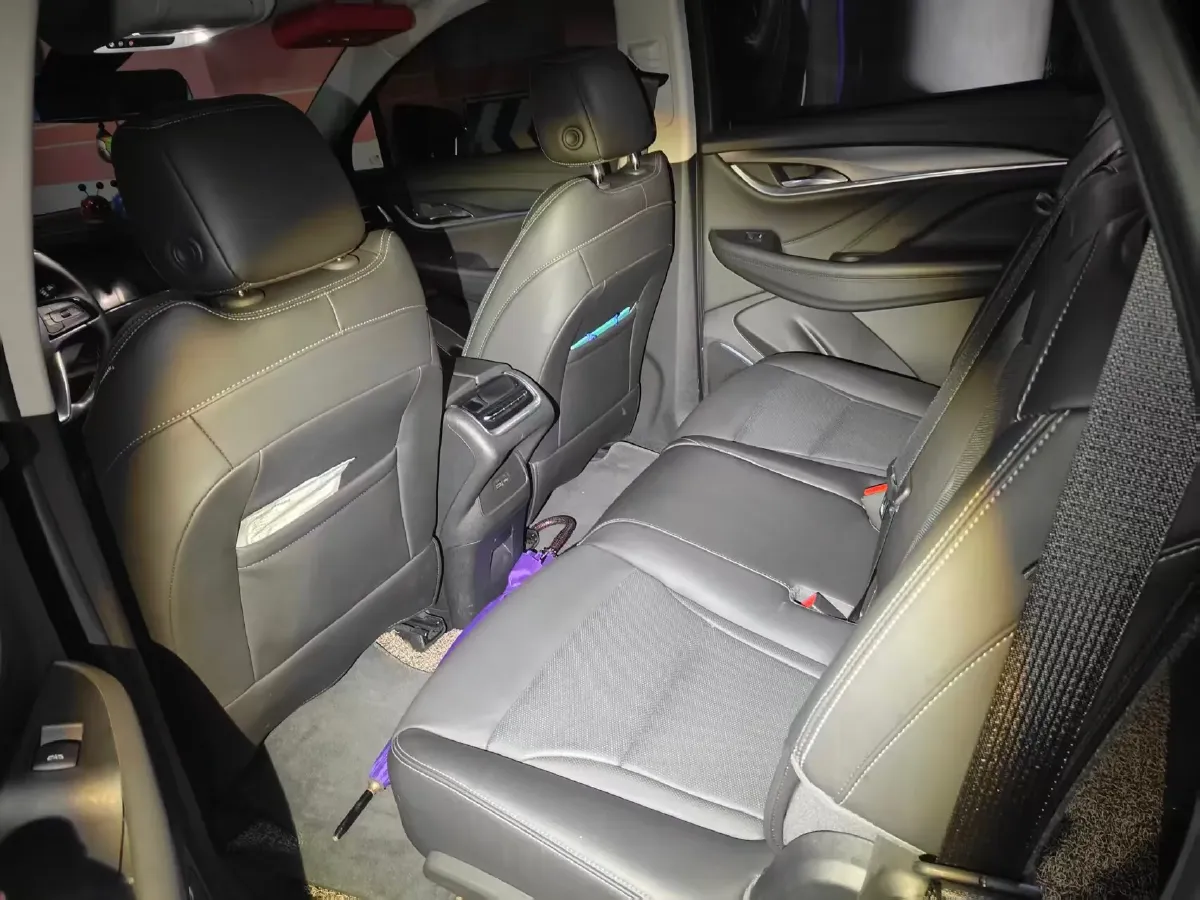 2022 Buick Enclave 2.0T 237HP L4 9AT,autocango,china used car exporter,china ev exporter,chinese used car exporter,chinese used ev exporter