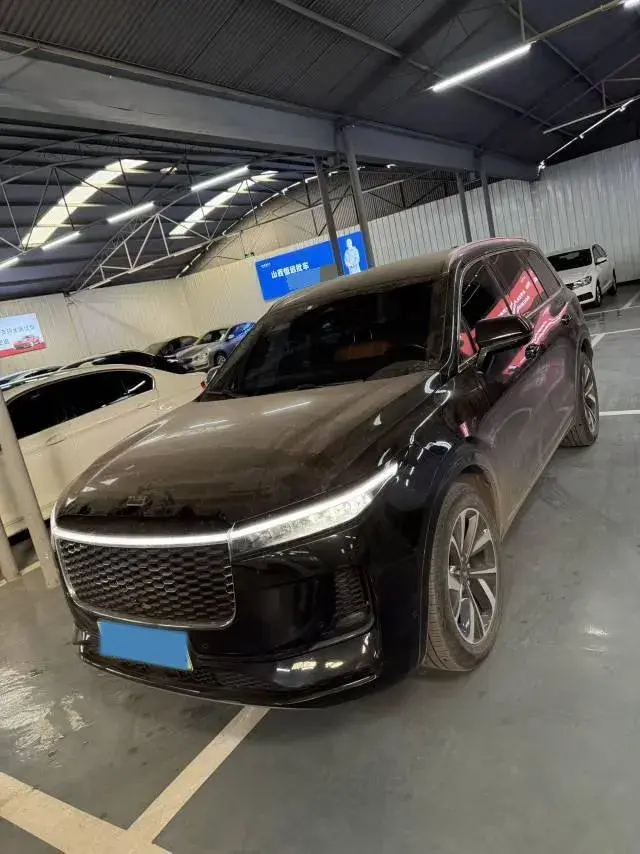 2021 Li ONE Range Extended 131HP REEV 40.5KWH