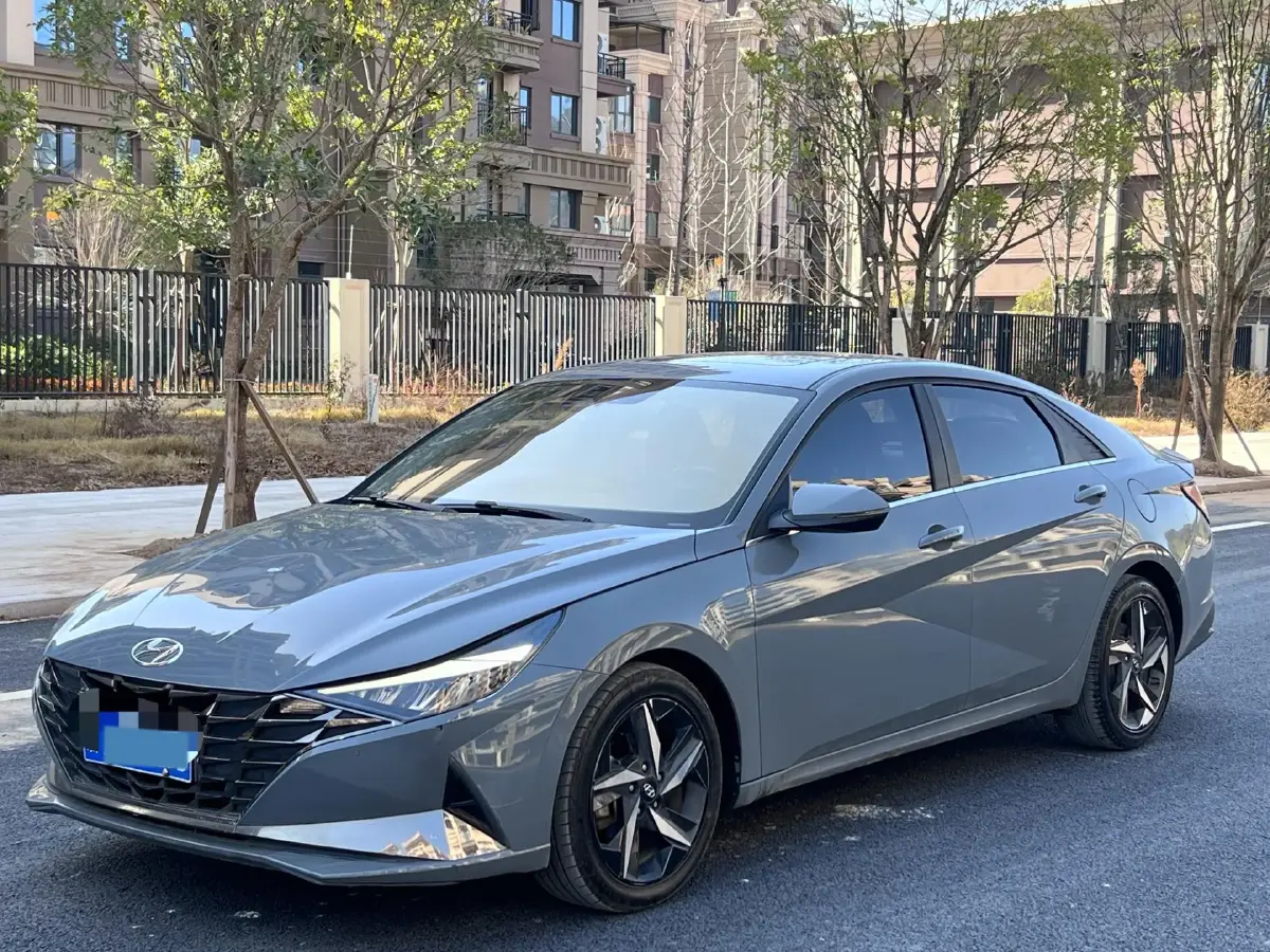 2021 Hyundai Elantra 1.5L 115HP L4 CVT