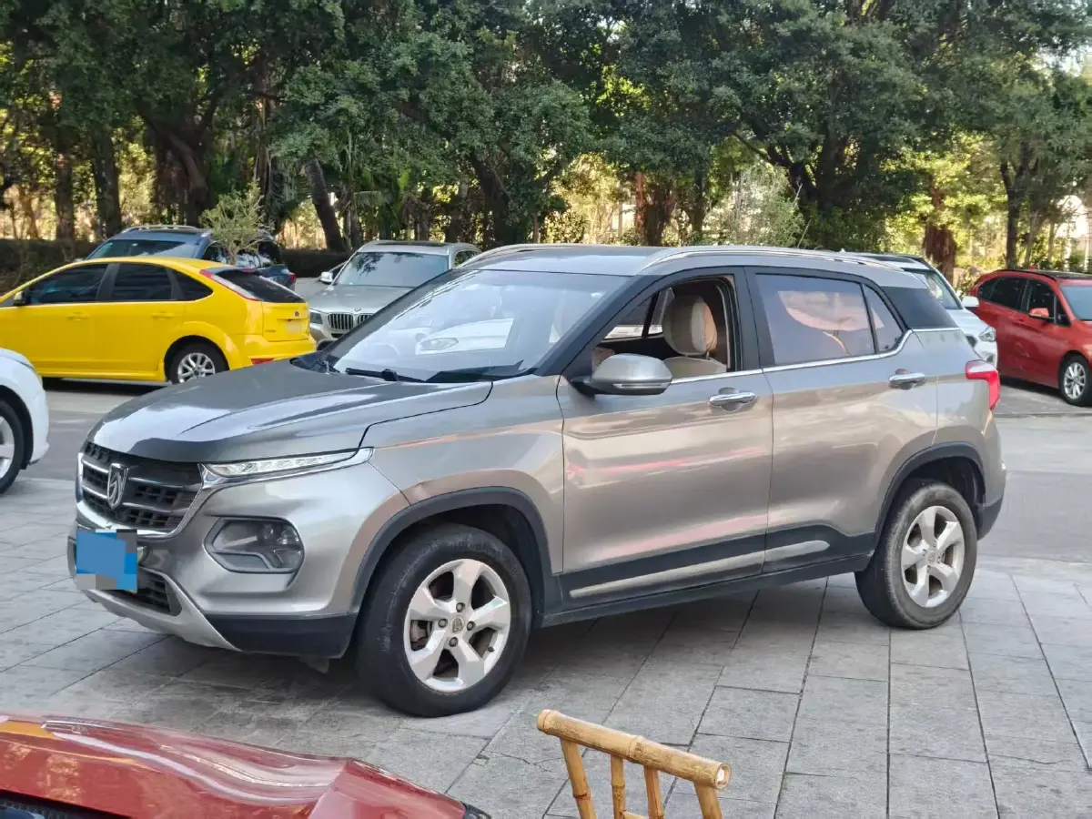 2017 BaoJun 510 1.5L 112HP L4 6MT