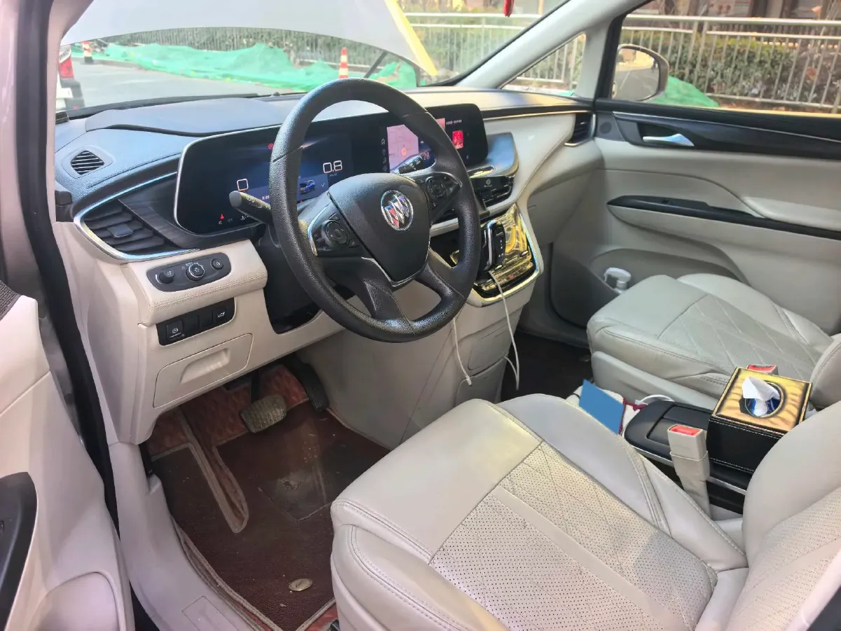 2023 Buick GL8 2.0T 237HP L4 9AT,autocango,china used car exporter,china ev exporter,chinese used car exporter,chinese used ev exporter