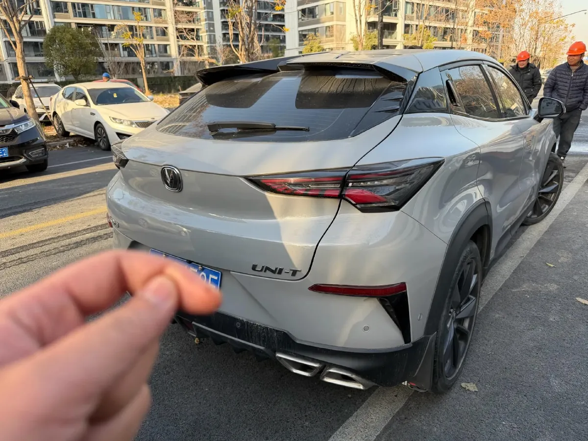 2020 ChangAn UNI-T 1.5T 180HP L4 7DCT,autocango,china used car exporter,china ev exporter,chinese used car exporter,chinese used ev exporter