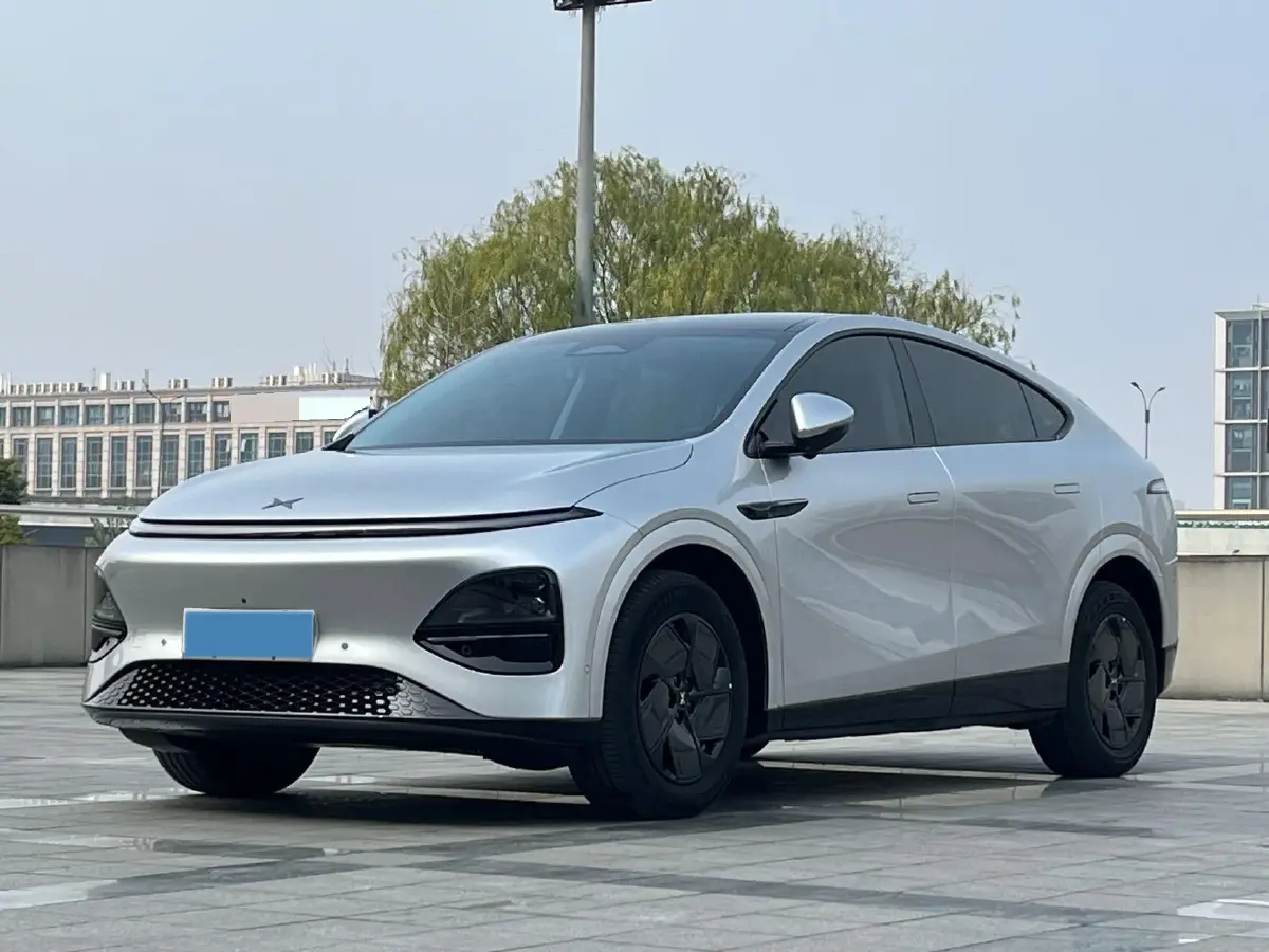 2025 Xpeng G6 BEV 68.5KWH