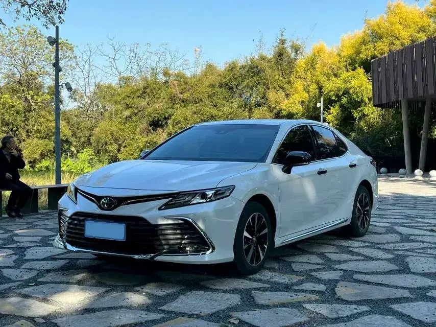 2023 Toyota Camry 2.0L 177HP L4 CVT