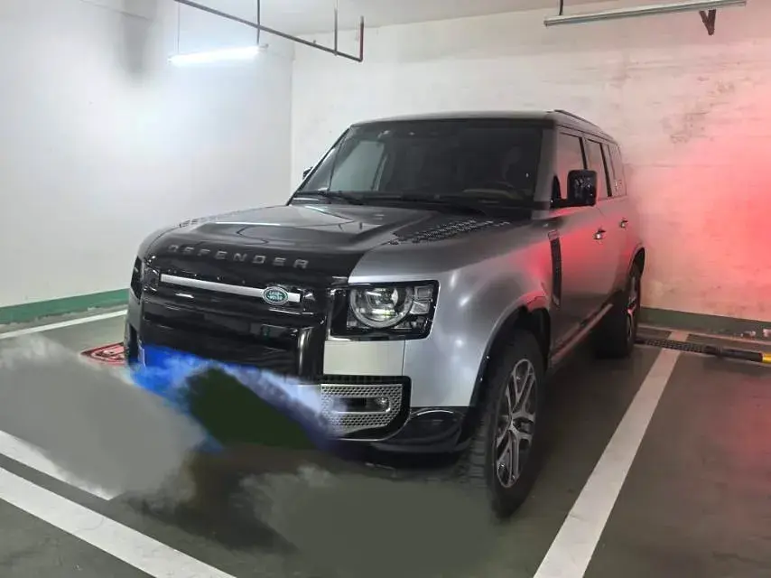 2022 Land Rover Defender 3.0T 400HP L6 8AT