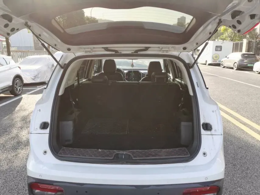 2020 HanTeng X7 1.5T 156HP L4 6AT,autocango,china used car exporter,china ev exporter,chinese used car exporter,chinese used ev exporter