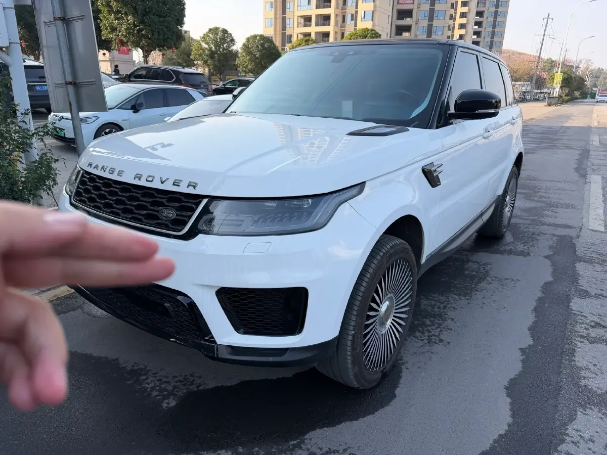 2020 Land Rover Range Rover Sport 3.0T 360HP L6 8AT