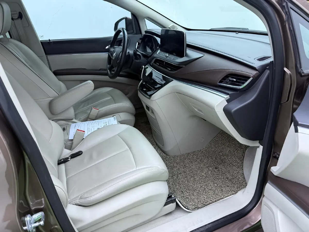 2020 Buick GL8 2.0T 237HP L4 9AT,autocango,china used car exporter,china ev exporter,chinese used car exporter,chinese used ev exporter