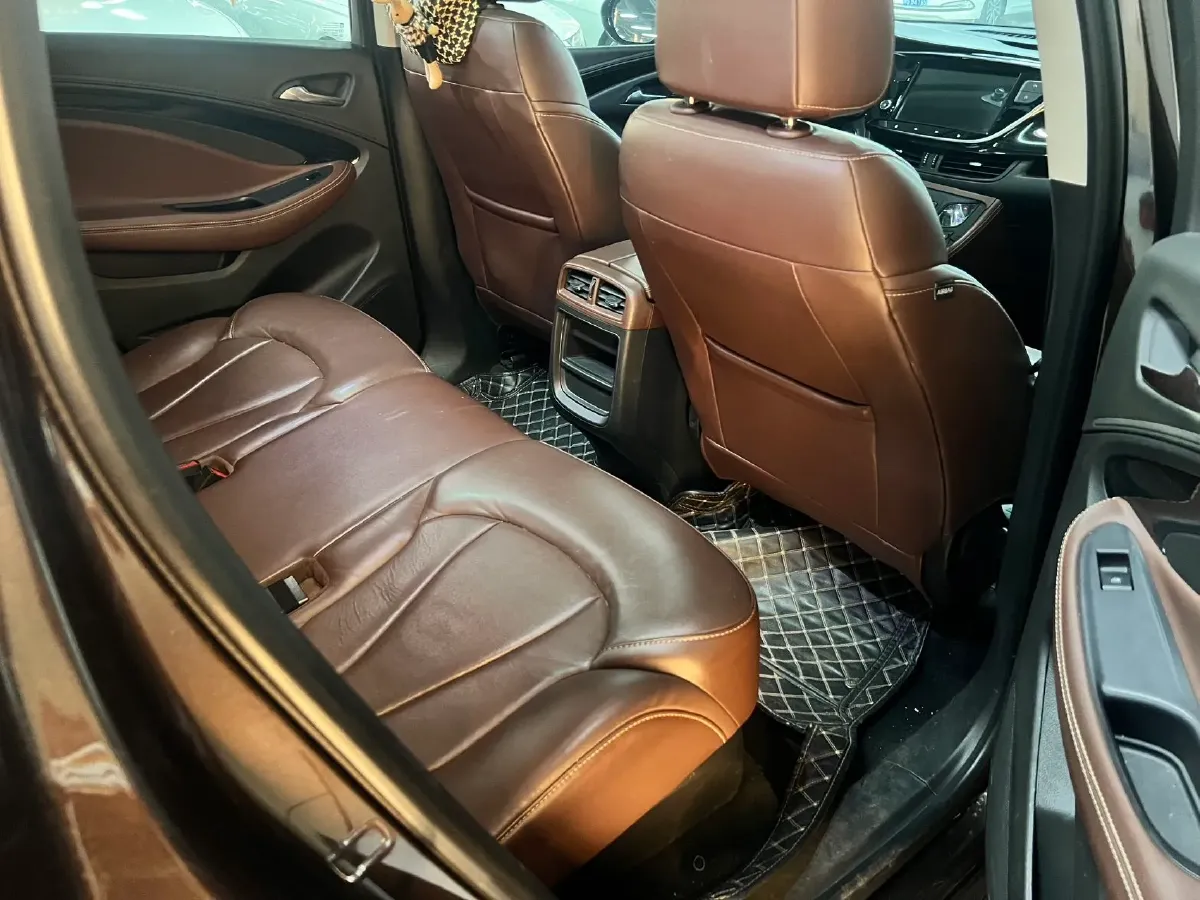 2021 Buick EnvisionPlus 1.5T 169HP L4 7DCT,autocango,china used car exporter,china ev exporter,chinese used car exporter,chinese used ev exporter